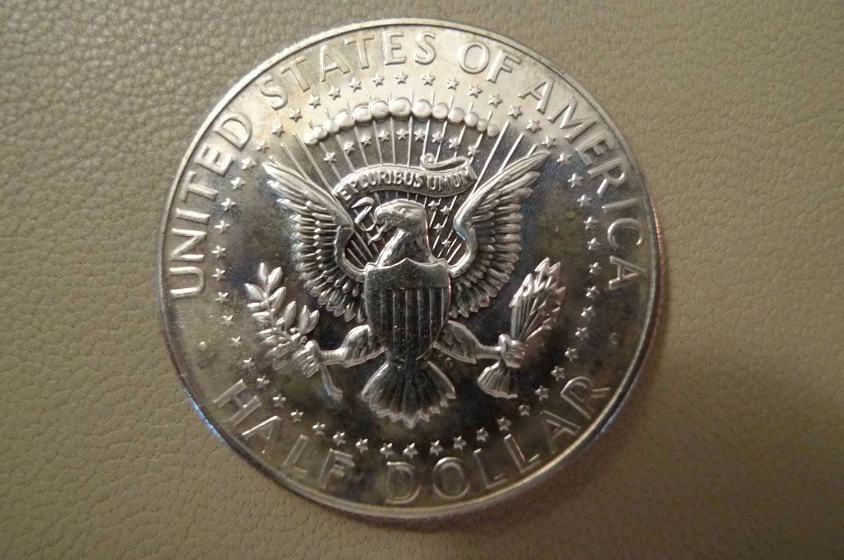1967-Half-Dollar-From-Special-Mint-Set-.