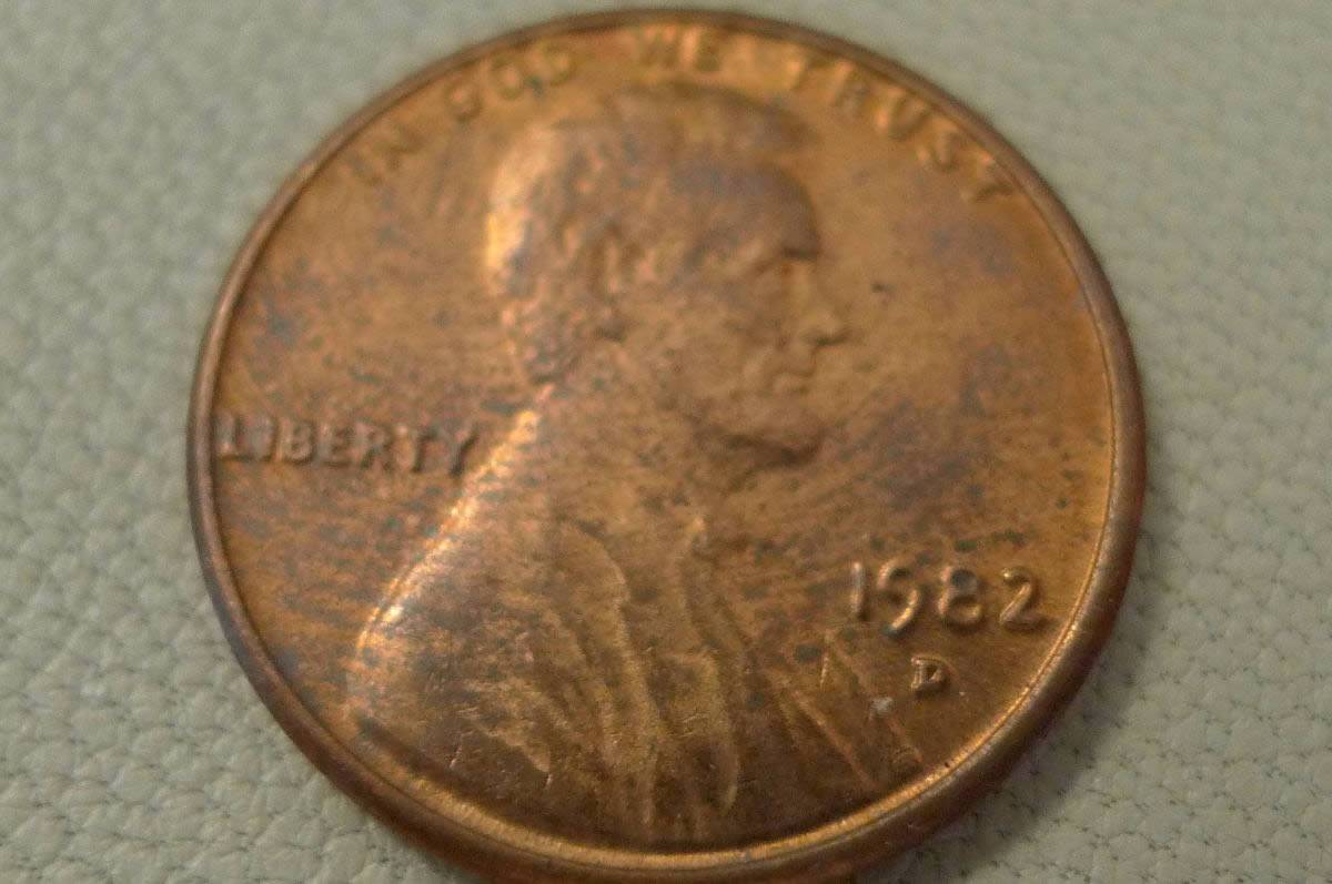 Cleaning-Black-Fingerprints?
