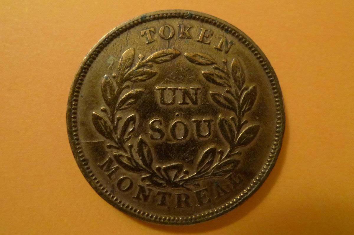 Post-A-Coin-Or-Medal-With-A-Die-Crack!