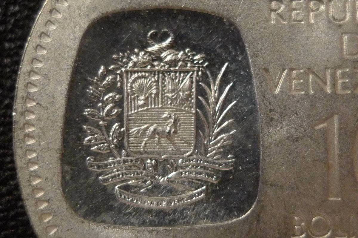 Post-Your-Coins-With-Horses