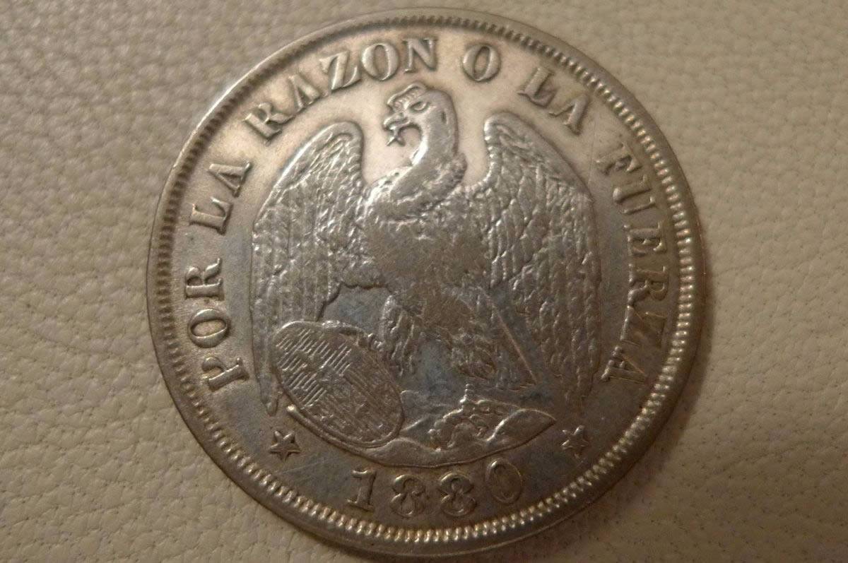 Post-A-Coin-Or-Medal-With-A-Die-Crack!