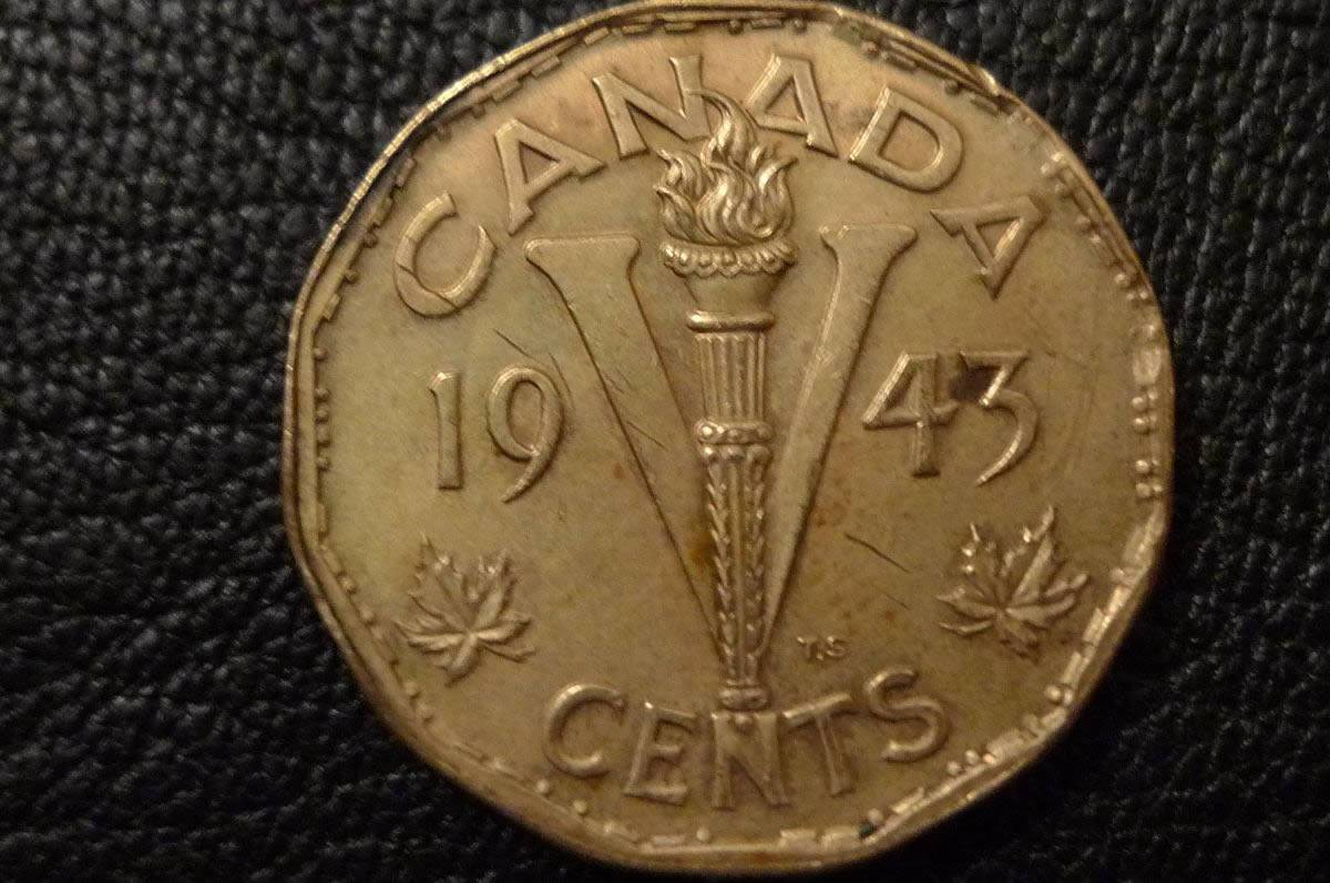 Post-A-Coin-Or-Medal-With-A-Die-Crack!