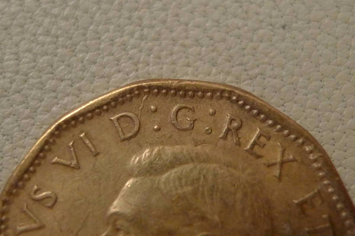 Post-A-Coin-Or-Medal-With-A-Die-Crack!