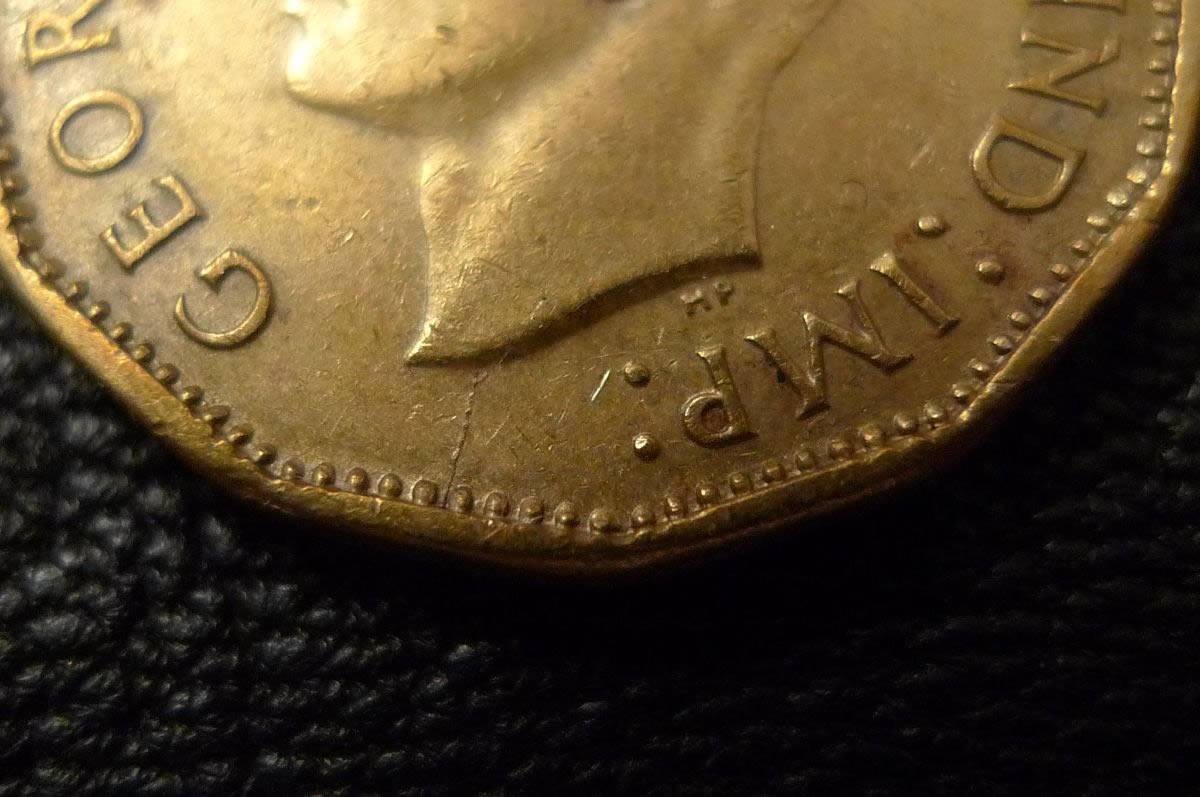 Post-A-Coin-Or-Medal-With-A-Die-Crack!