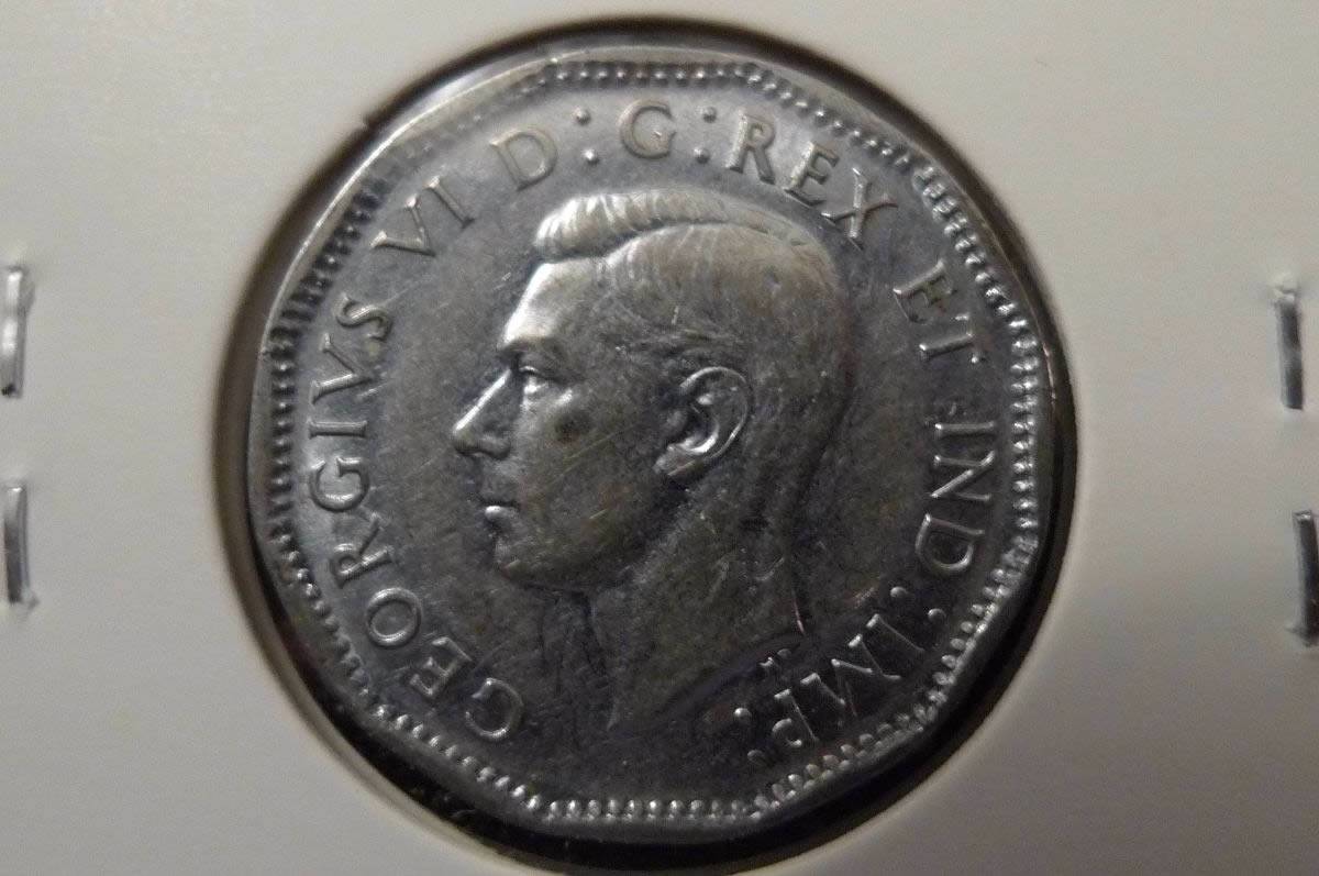 Post-A-Coin-Or-Medal-With-A-Die-Crack!