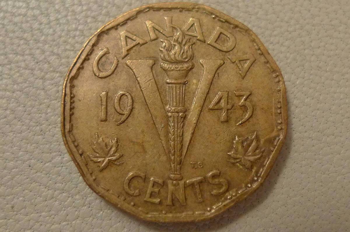 Post-A-Coin-Or-Medal-With-A-Die-Crack!