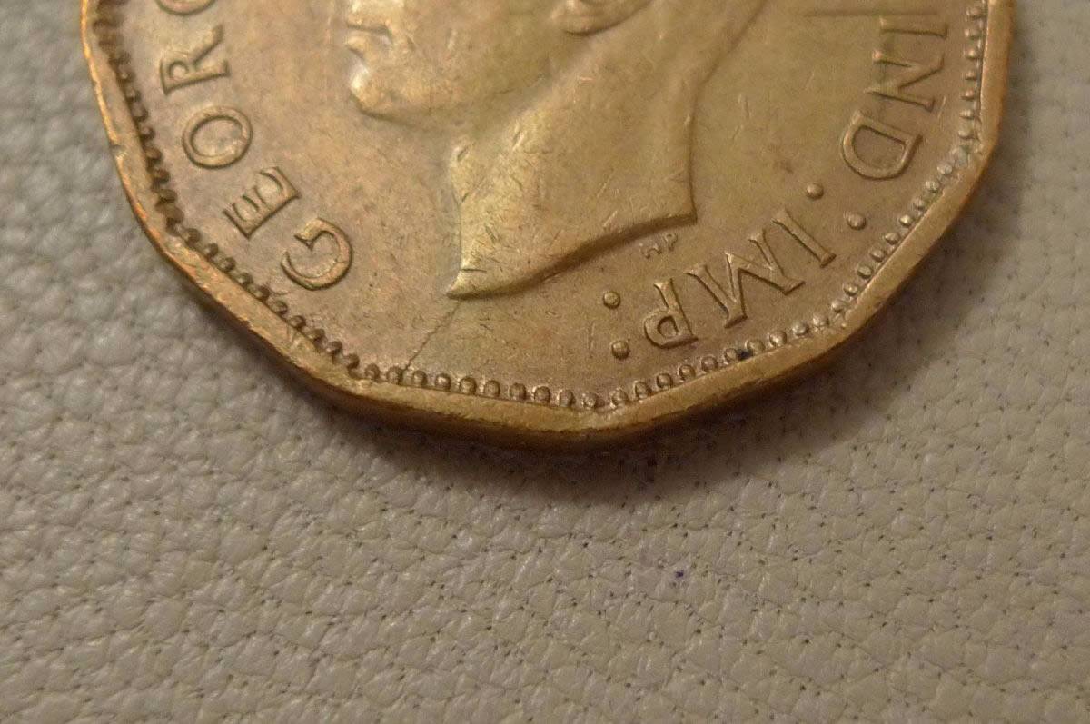 Post-A-Coin-Or-Medal-With-A-Die-Crack!