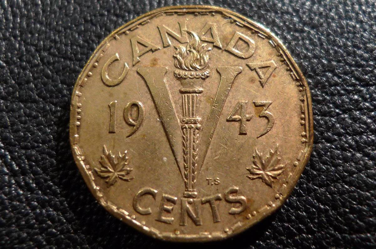 Post-A-Coin-Or-Medal-With-A-Die-Crack!