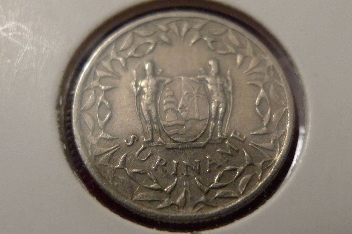 Around-The-World-With-Coins---A-Coin-Geography-Game