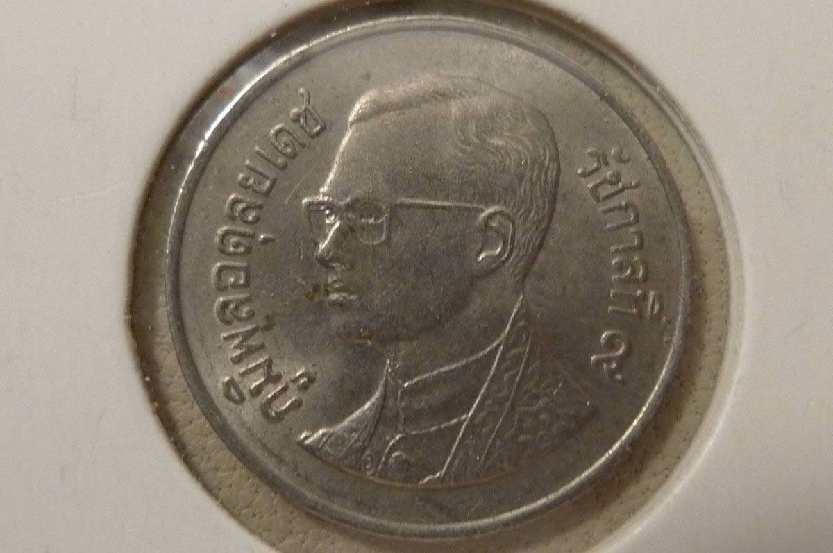 Around-The-World-With-Coins---A-Coin-Geography-Game