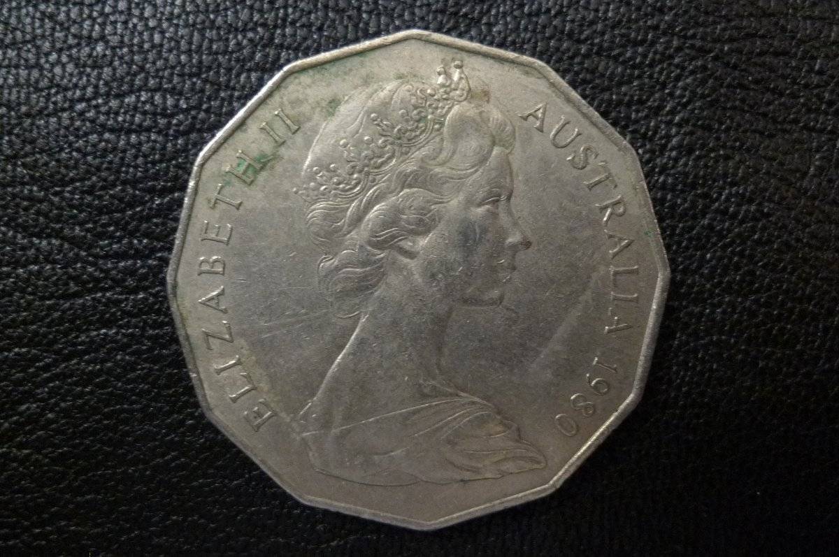 Show-Your-Coins-With-Different-Edges