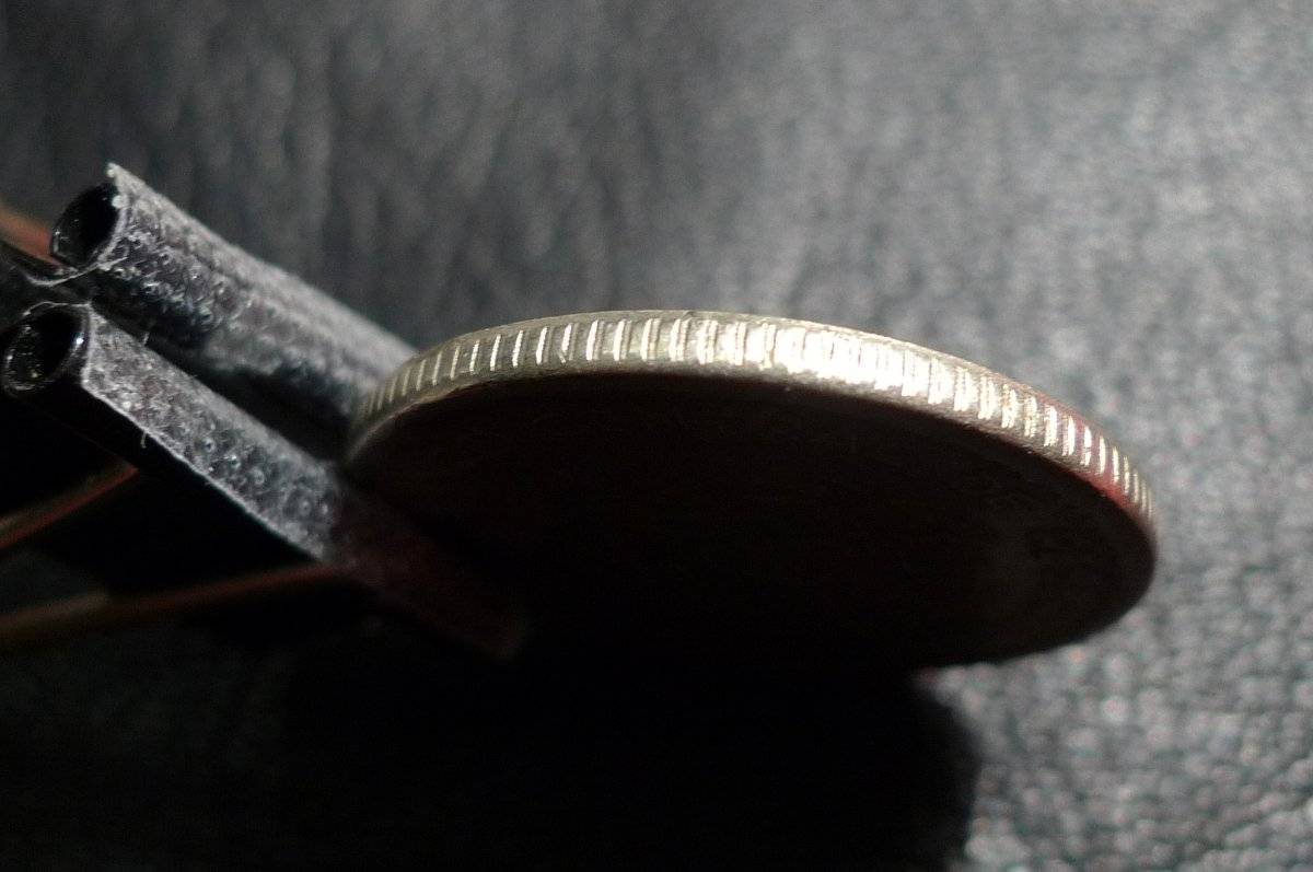Show-Your-Coins-With-Different-Edges