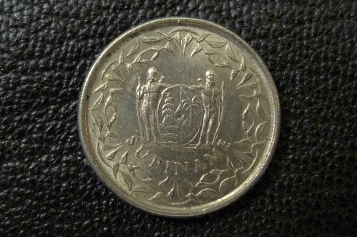 Around-The-World-With-Coins---A-Coin-Geography-Game