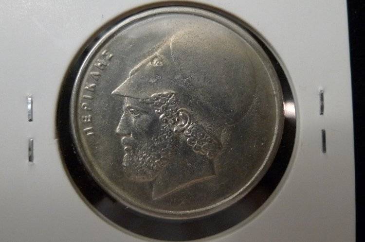 Post-Your-Coins-Depicting-Places!