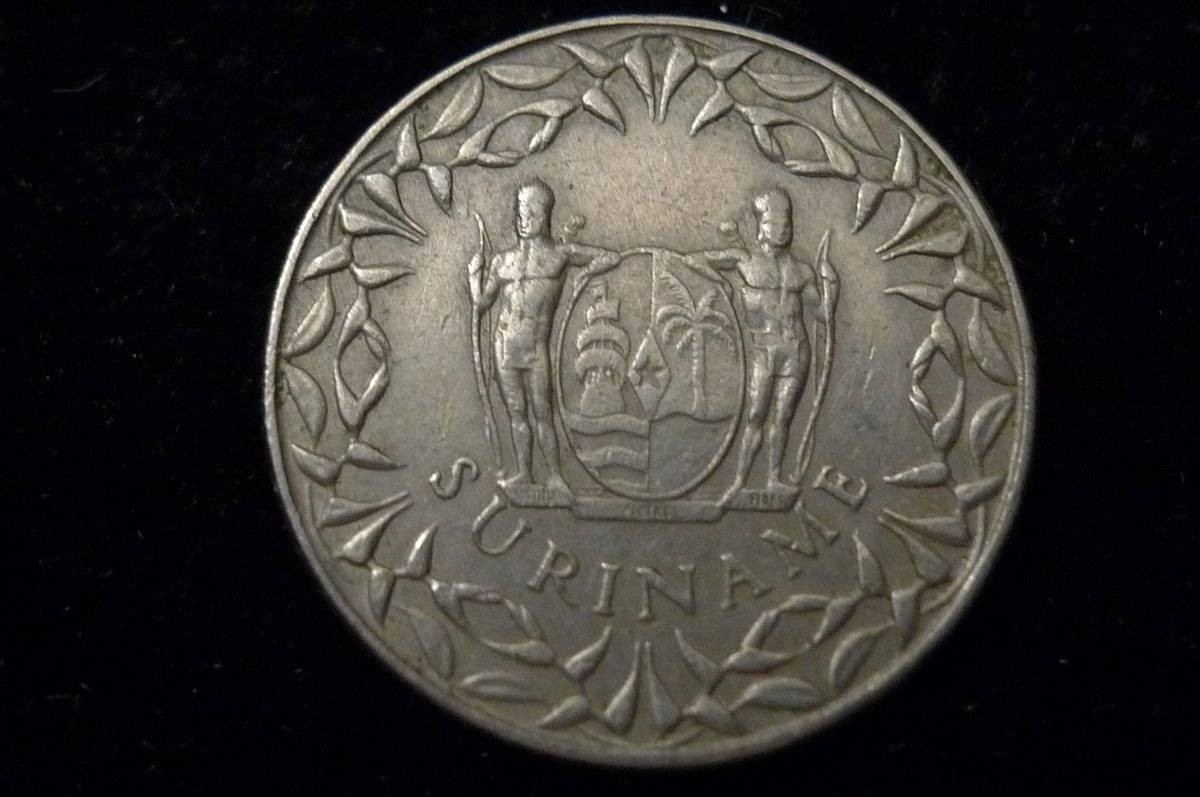 Around-The-World-With-Coins---A-Coin-Geography-Game