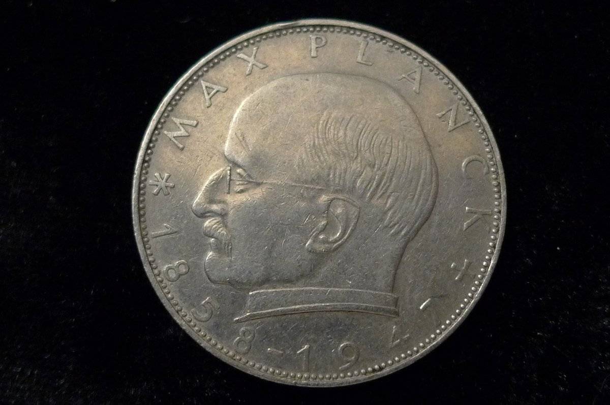Around-The-World-With-Coins---A-Coin-Geography-Game