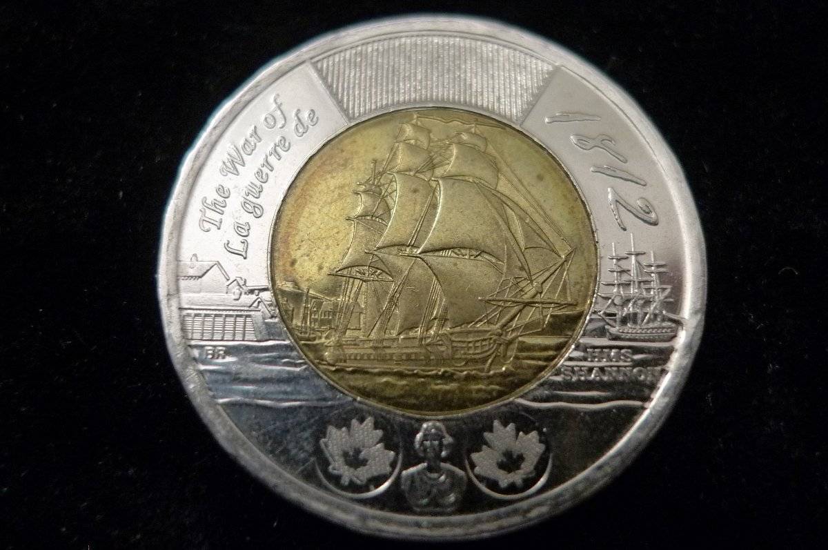 Post-A-Coin-Or-Medal-Devoted-To-A-Military-Subject