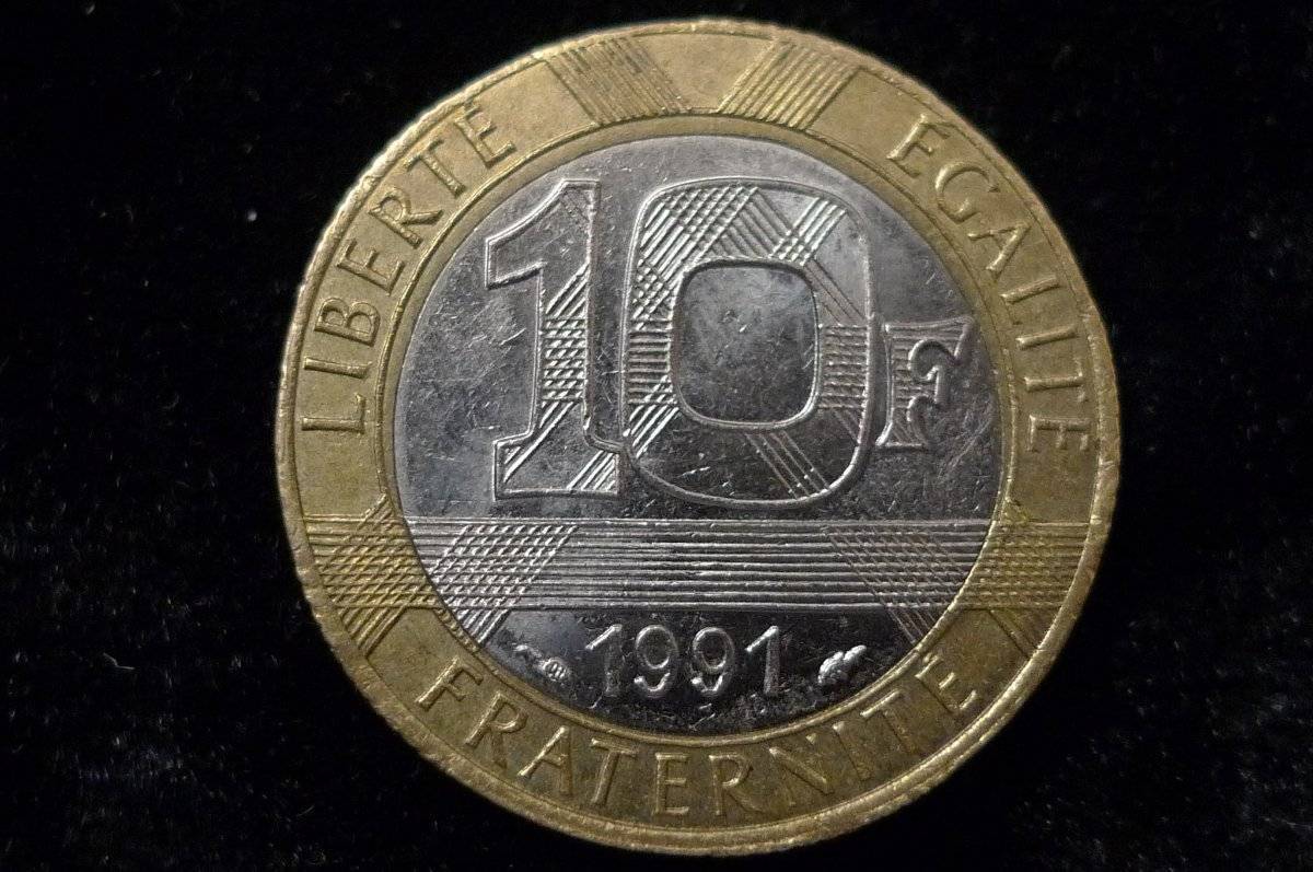 Show-Your-Coins-With-Different-Edges