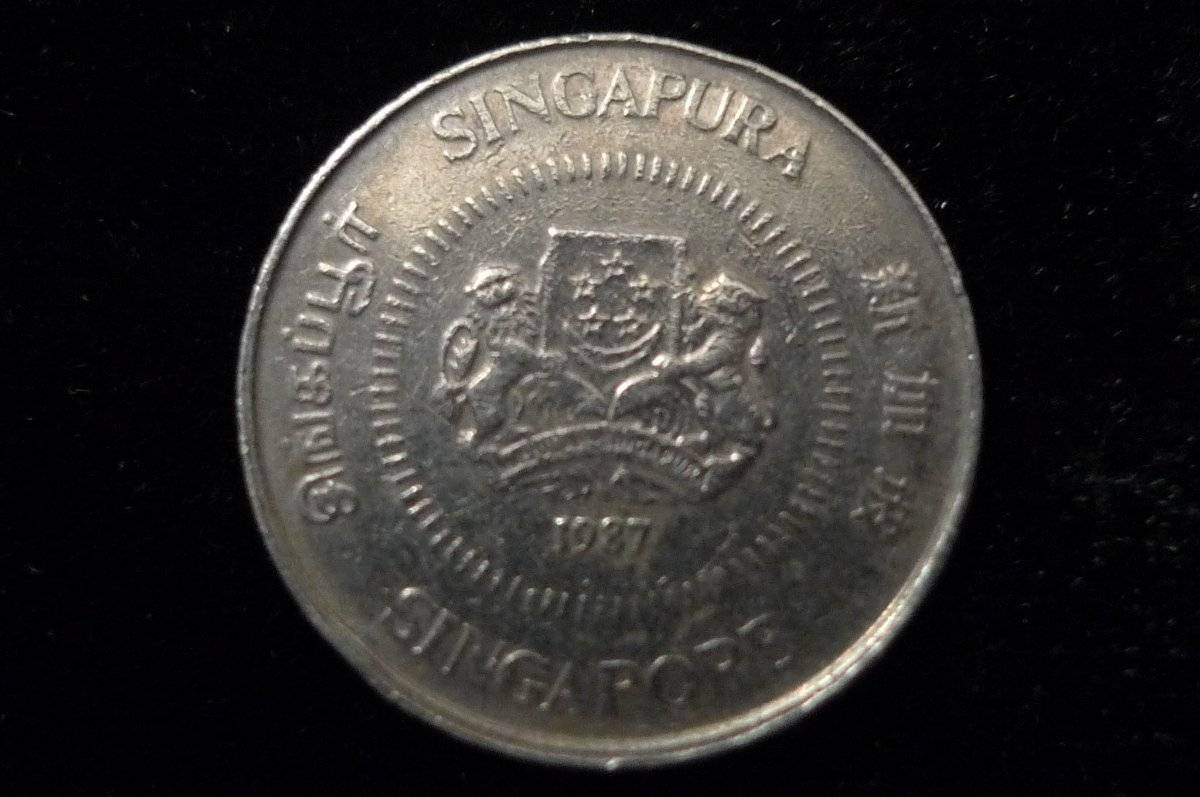 Around-The-World-With-Coins---A-Coin-Geography-Game