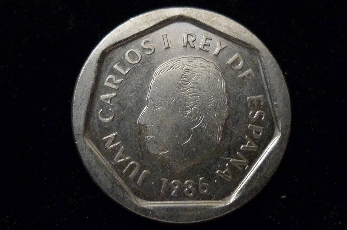 Show-Your-Coins-With-Different-Edges