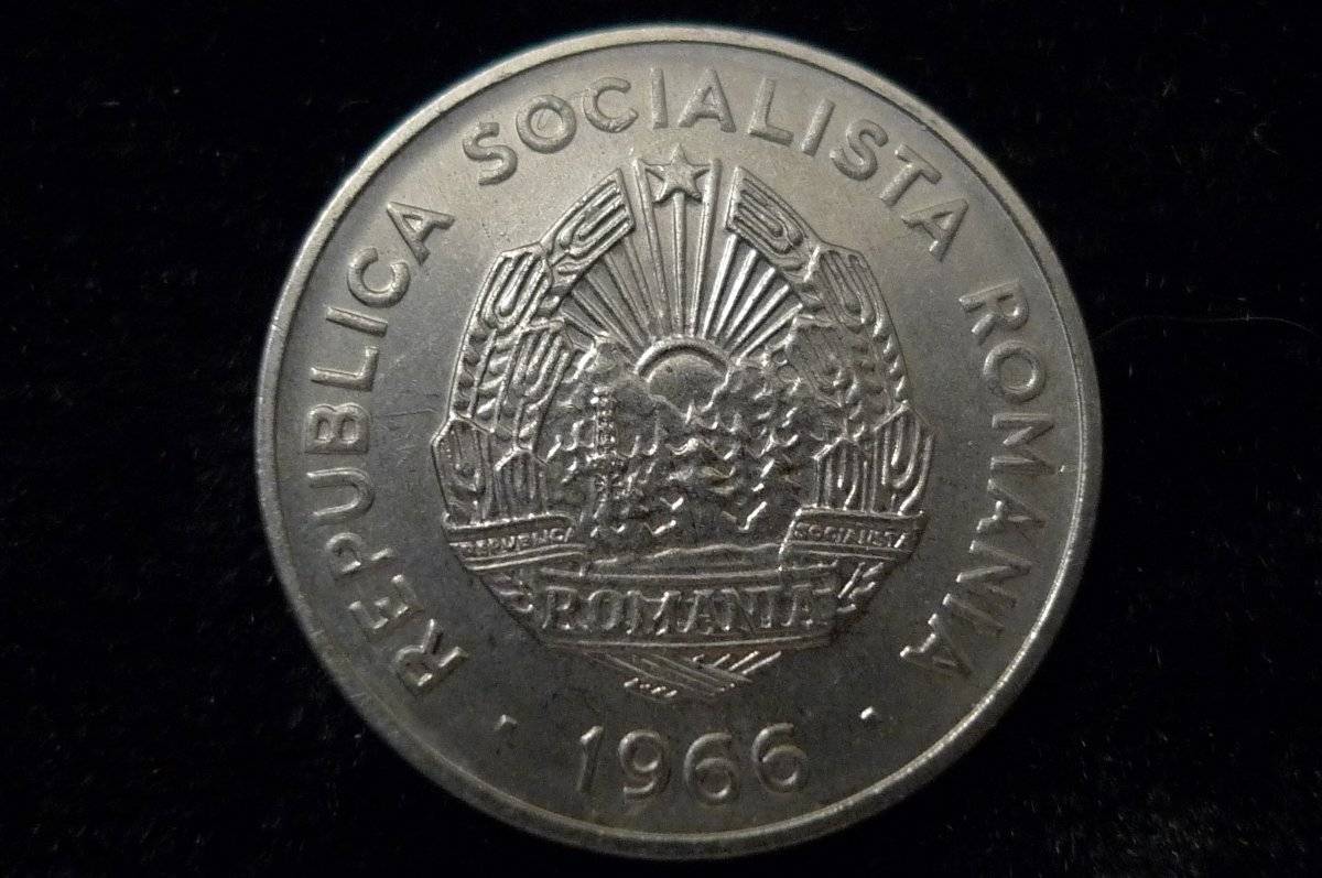 Around-The-World-With-Coins---A-Coin-Geography-Game