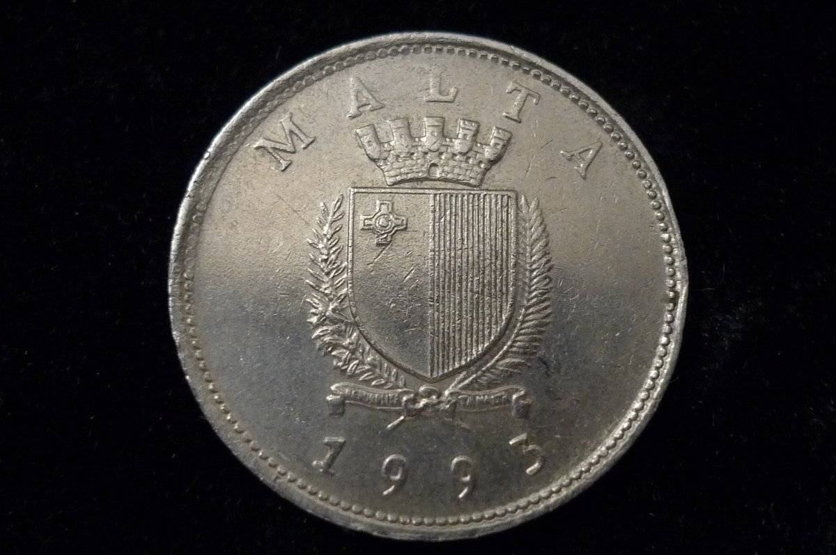 Show-Your-Coins-With-Different-Edges