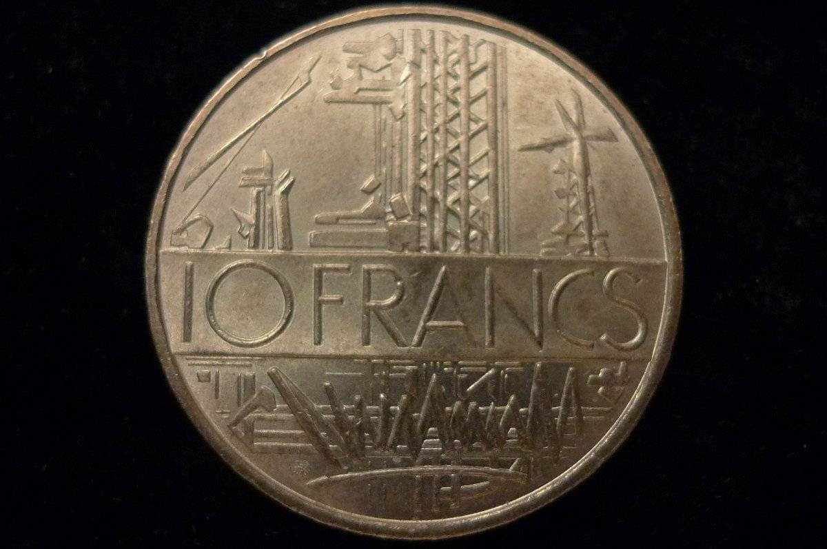 Show-Your-Coins-With-Different-Edges