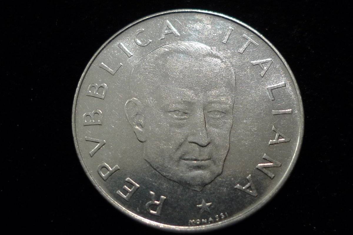 Around-The-World-With-Coins---A-Coin-Geography-Game