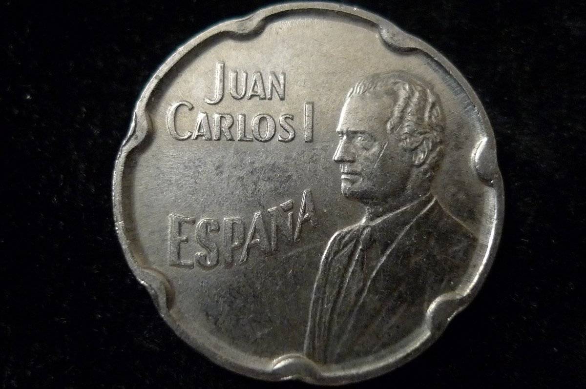 Show-Your-Coins-With-Different-Edges