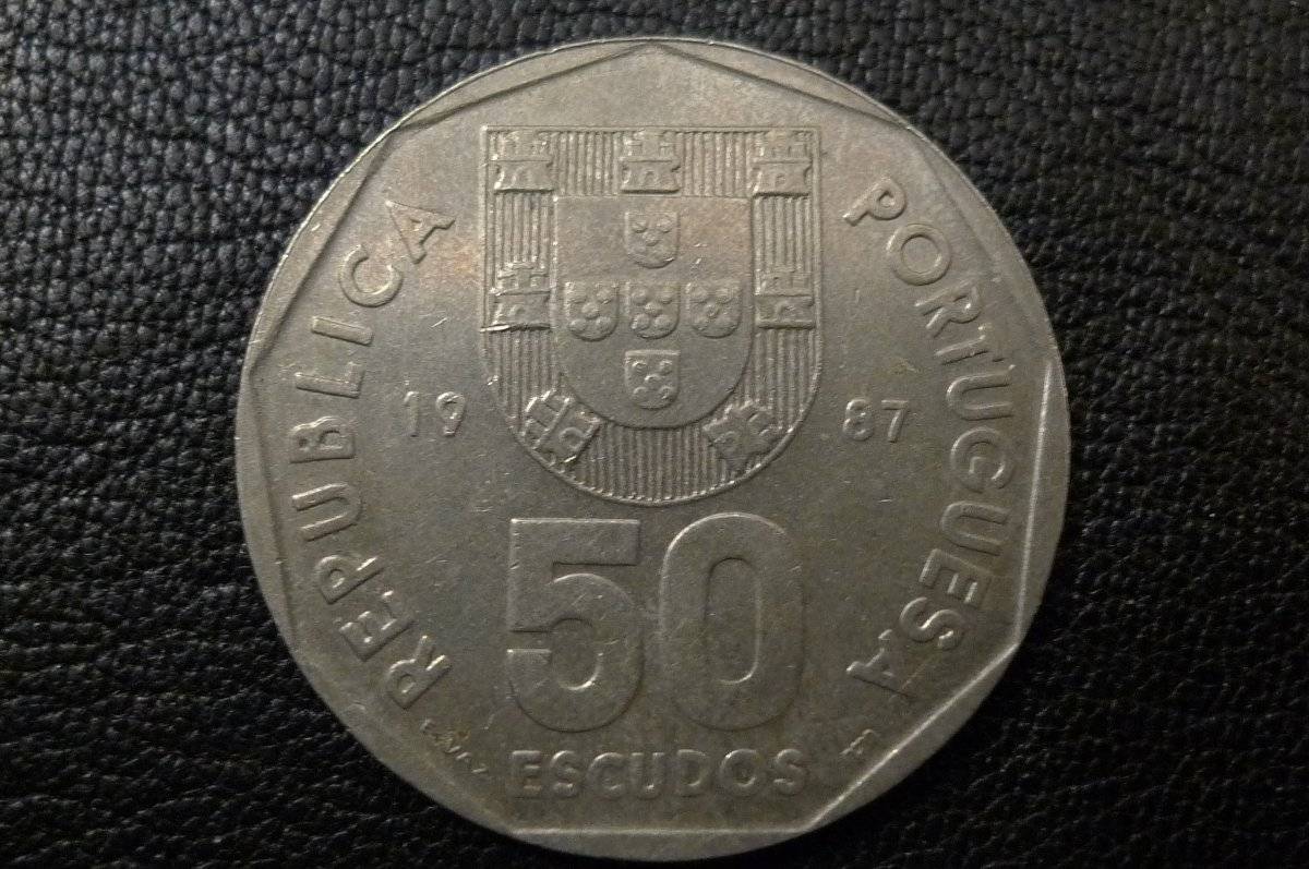 Around-The-World-With-Coins---A-Coin-Geography-Game