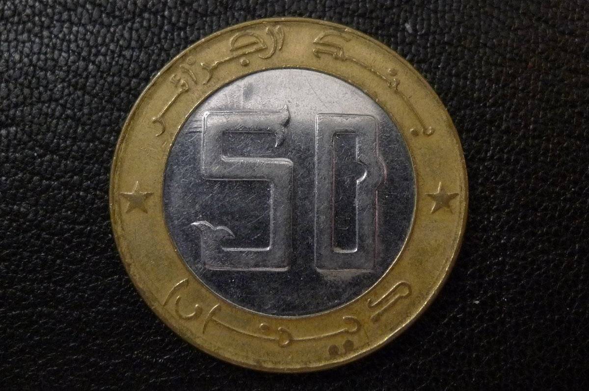 Around-The-World-With-Coins---A-Coin-Geography-Game