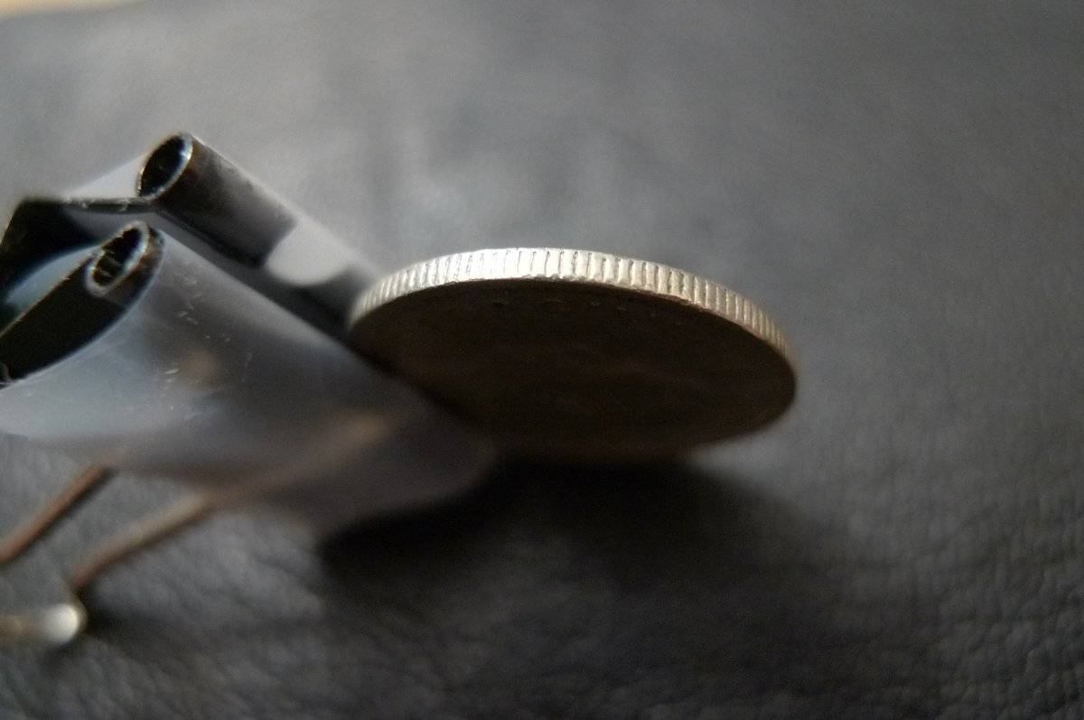 Show-Your-Coins-With-Different-Edges