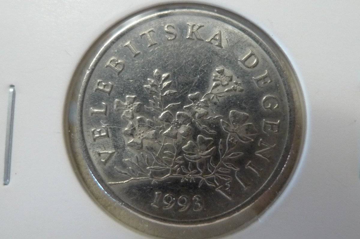 Around-The-World-With-Coins---A-Coin-Geography-Game