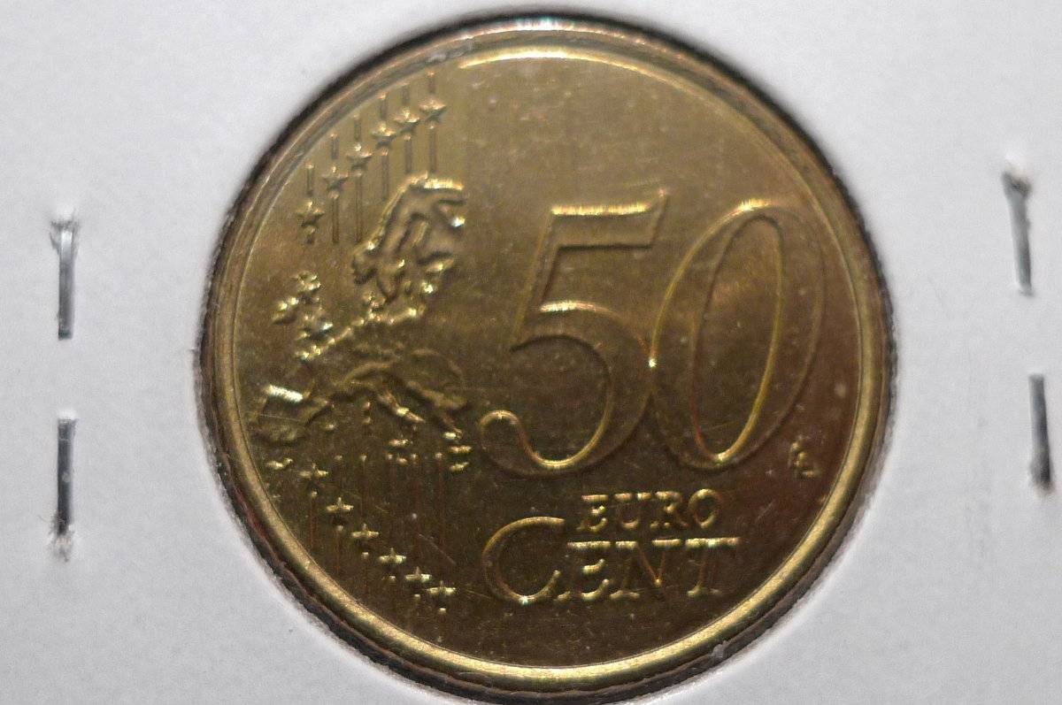 Around-The-World-With-Coins---A-Coin-Geography-Game