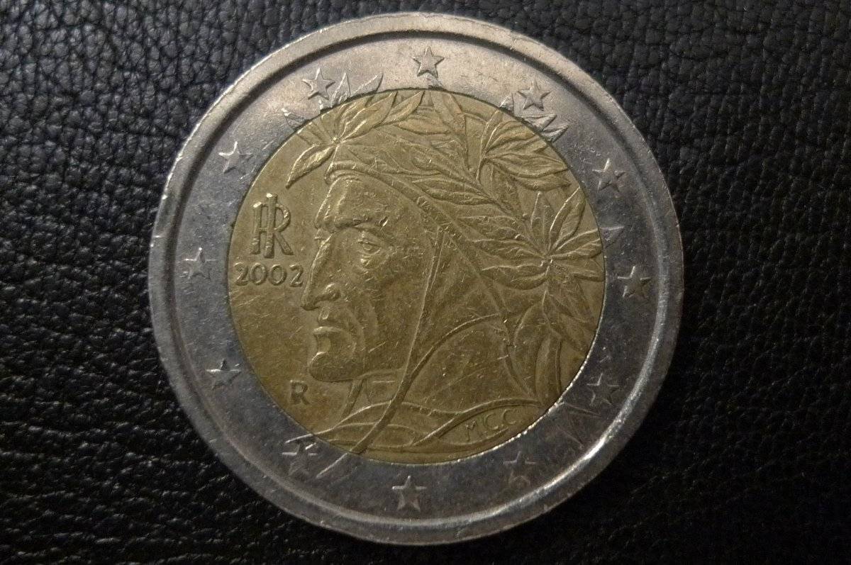 Around-The-World-With-Coins---A-Coin-Geography-Game