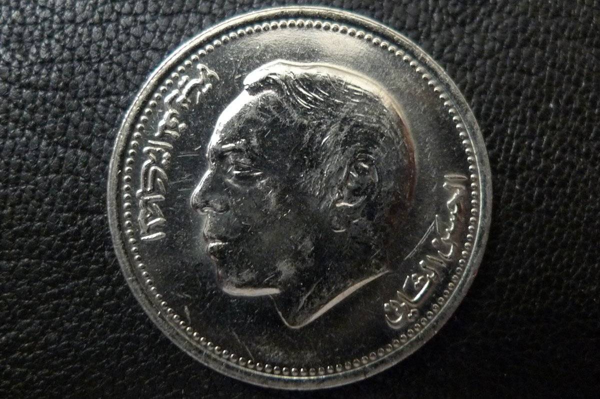 Around-The-World-With-Coins---A-Coin-Geography-Game