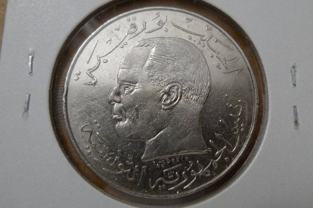 Around-The-World-With-Coins---A-Coin-Geography-Game
