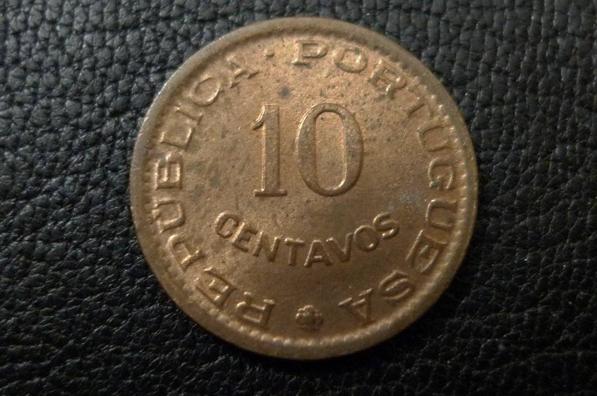 Around-The-World-With-Coins---A-Coin-Geography-Game