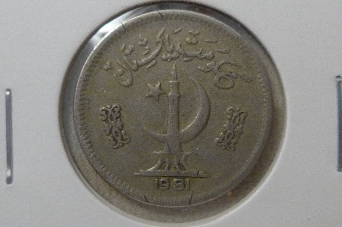 Around-The-World-With-Coins---A-Coin-Geography-Game
