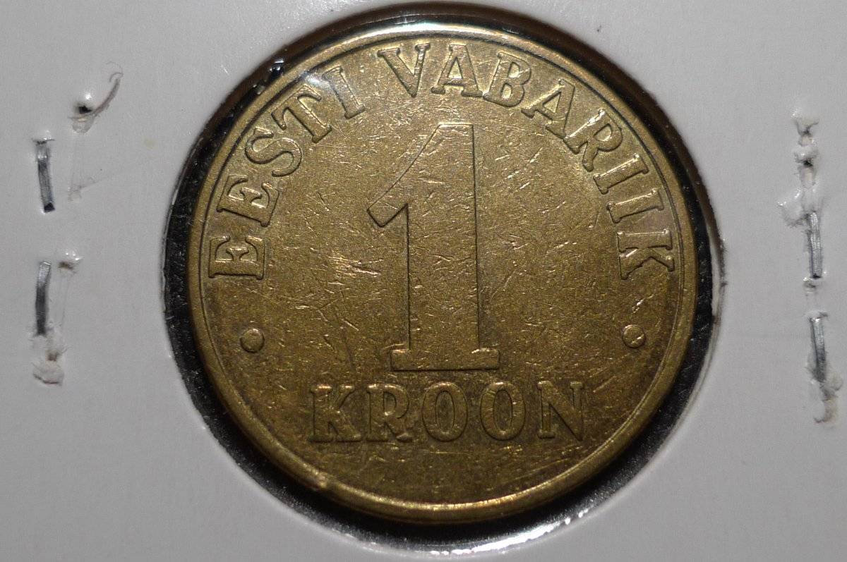 Around-The-World-With-Coins---A-Coin-Geography-Game