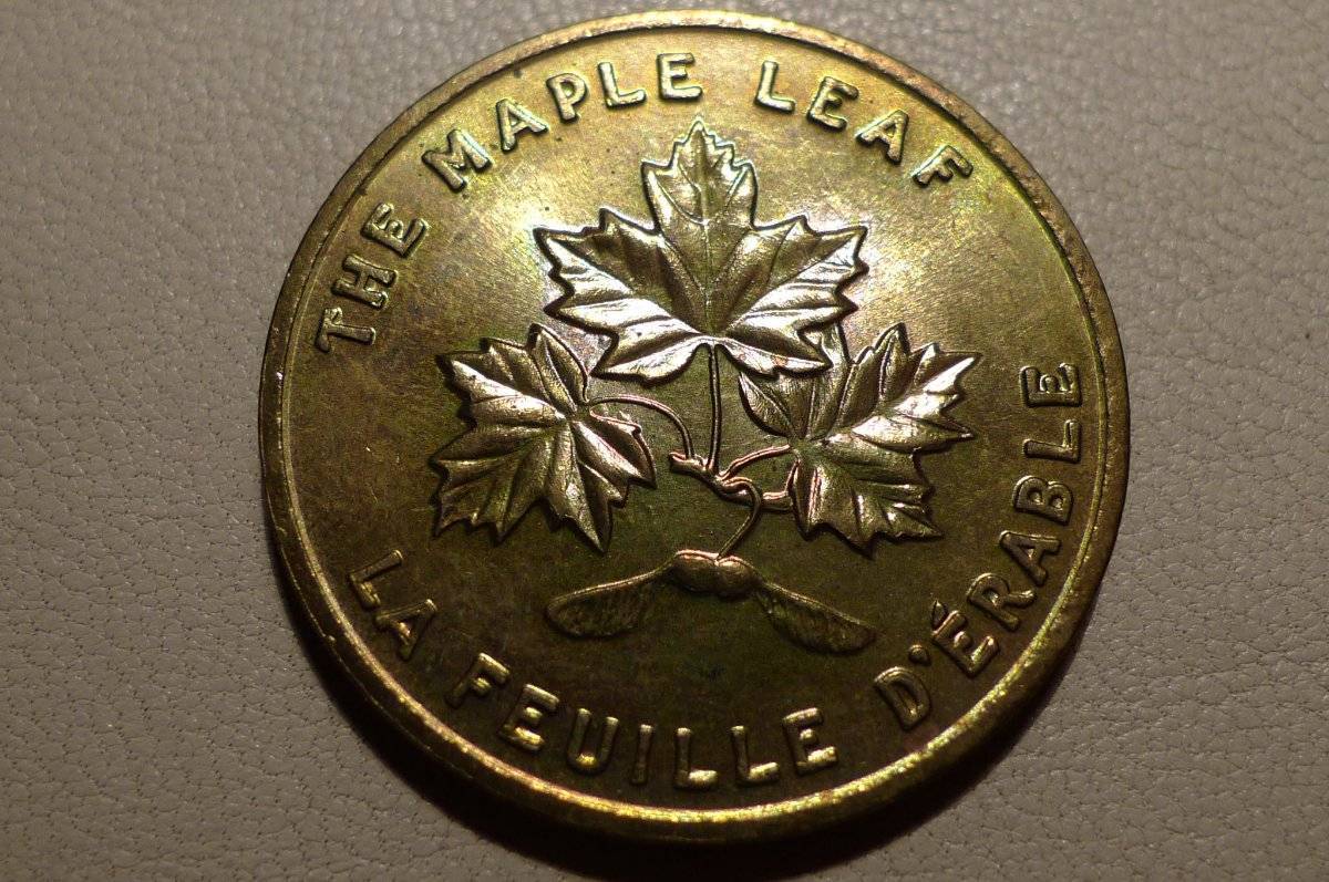 Post-Your-Coins-With-Coats-Of-Arms,-Shields,-Crests,-Crowns,--Etc.