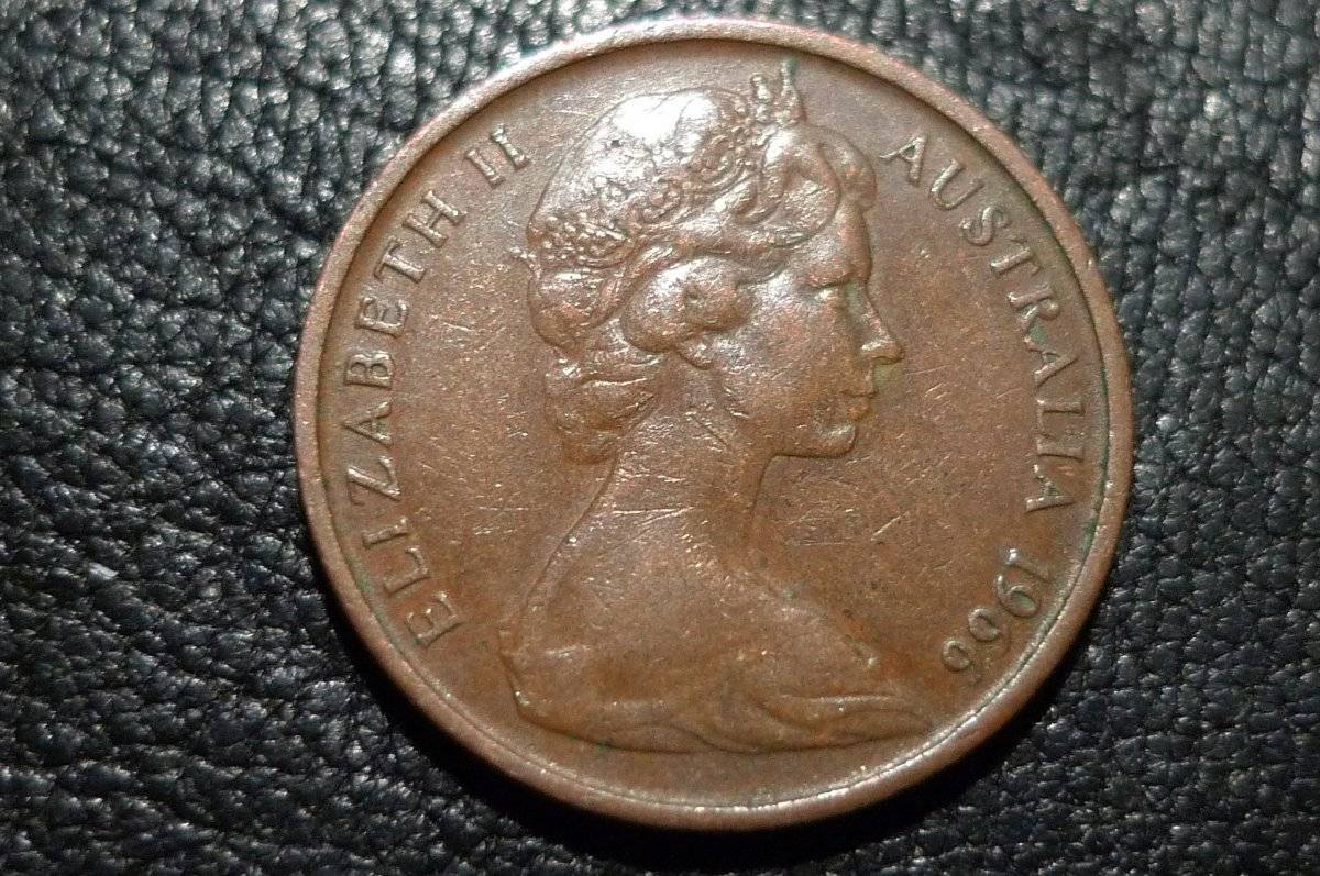 Post-Your-Coins-With-Hats