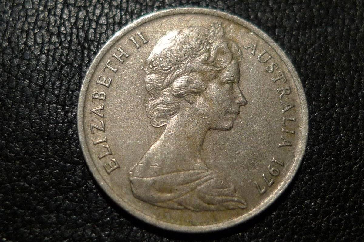 Post-Your-Coins-With-Hats