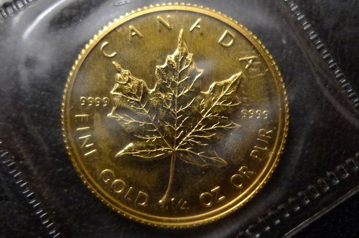 Post-Your-Coins-With-Hats