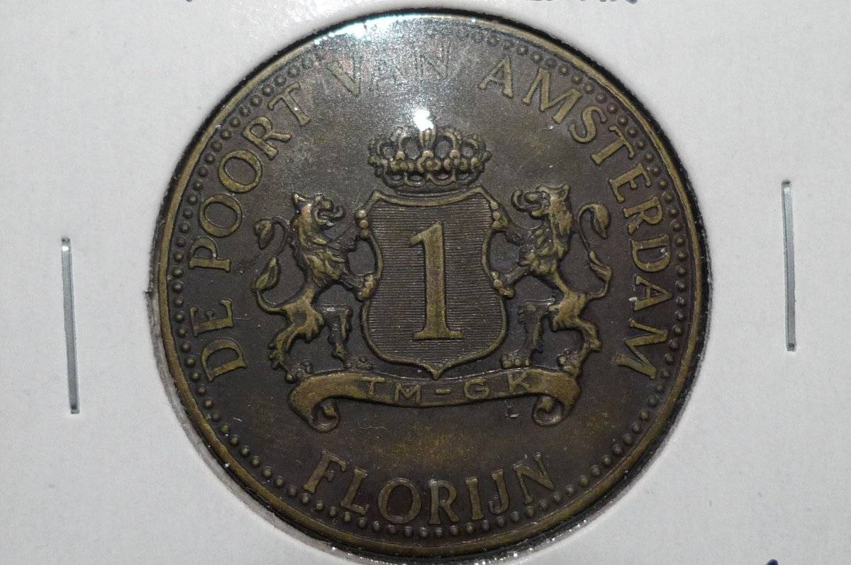Post-Your-Coins-With-Coats-Of-Arms,-Shields,-Crests,-Crowns,--Etc.