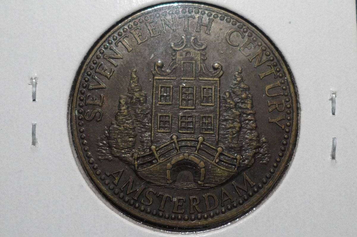 Post-Your-Coins-With-Coats-Of-Arms,-Shields,-Crests,-Crowns,--Etc.