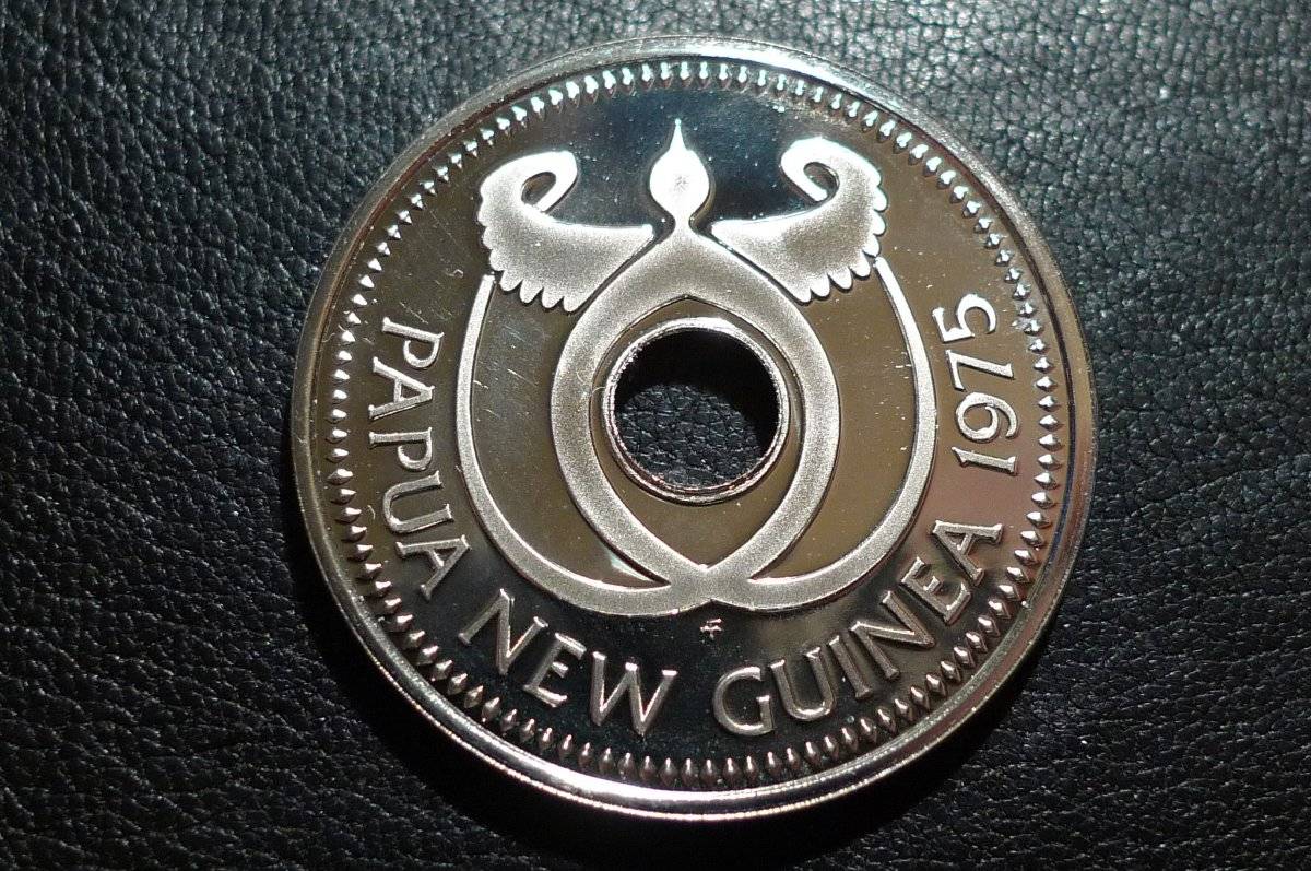 Around-The-World-With-Coins---A-Coin-Geography-Game