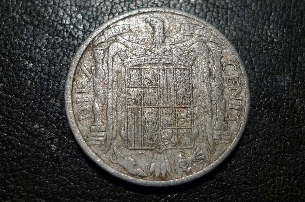 Post-Your-Coins-With-A-Castle