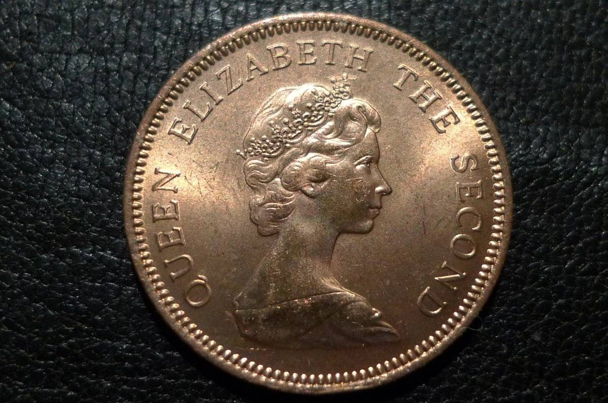 Post-Your-Coins-With-Hats