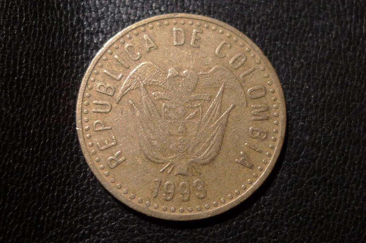 Around-The-World-With-Coins---A-Coin-Geography-Game